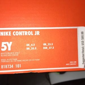 Youth Nike golf shoes